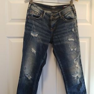 Silver Girlfriend Distressed Crop Jean Size 26